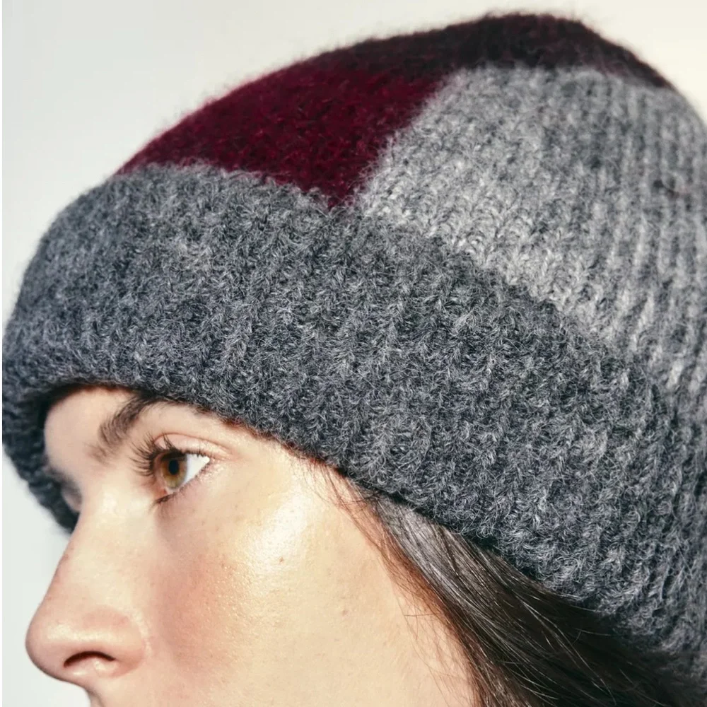 Zara NWT printed knit wool blend beanie 3739/007